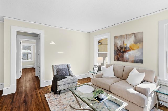 3941 30th Avenue S, Minneapolis, MN 55406