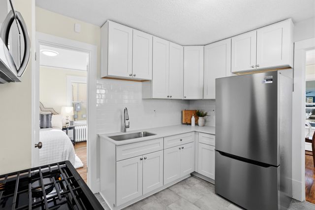 3941 30th Avenue S, Minneapolis, MN 55406