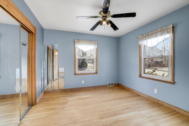 3255 36th Avenue S, Minneapolis, MN 55406