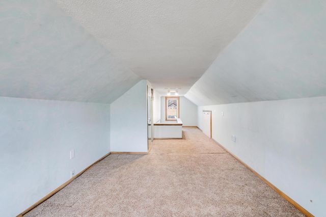 3255 36th Avenue S, Minneapolis, MN 55406