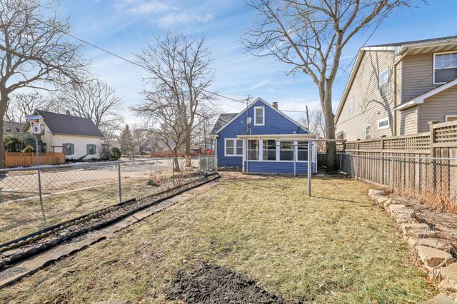 3255 36th Avenue S, Minneapolis, MN 55406