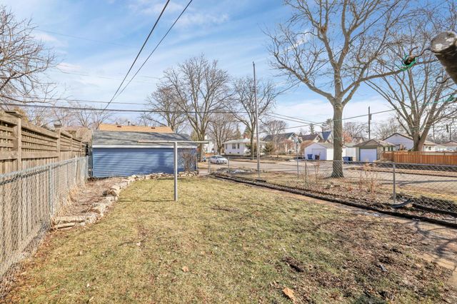 3255 36th Avenue S, Minneapolis, MN 55406