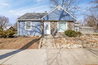 3255 36th Avenue S, Minneapolis, MN 55406