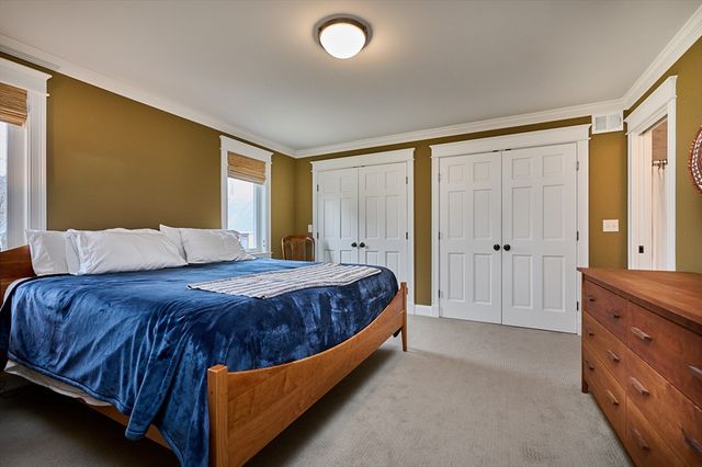 14 Mcintosh Drive 14, Amherst, MA 01002