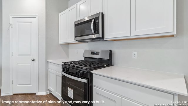9831 Beaumont Brk, San Antonio, TX 78221