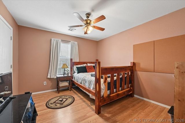 63 W Fairlane Drive, Sapulpa, OK 74066