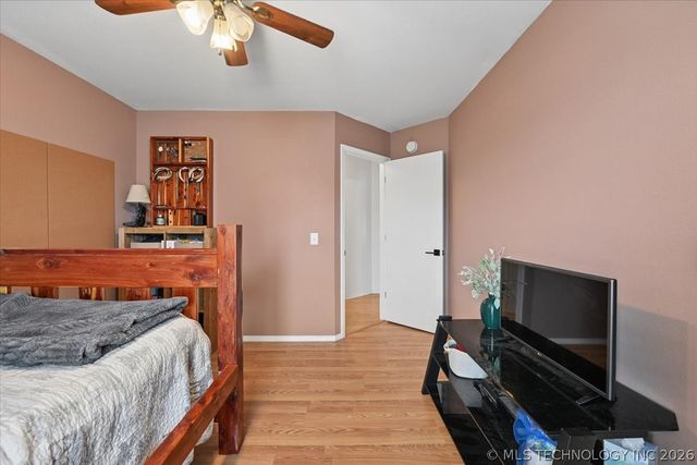 63 W Fairlane Drive, Sapulpa, OK 74066