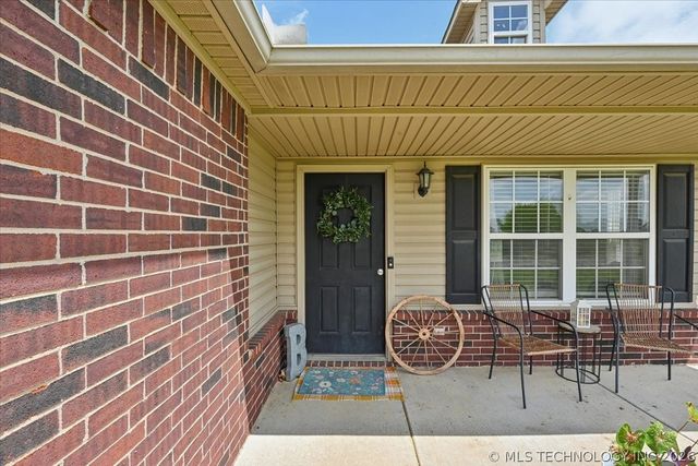 63 W Fairlane Drive, Sapulpa, OK 74066
