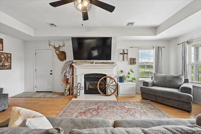 63 W Fairlane Drive, Sapulpa, OK 74066