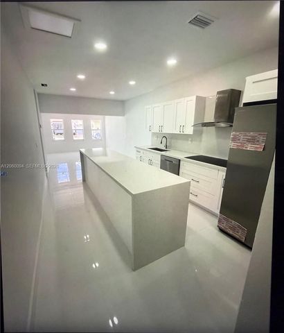 1870 NW 5th St 1, Miami, FL 33125