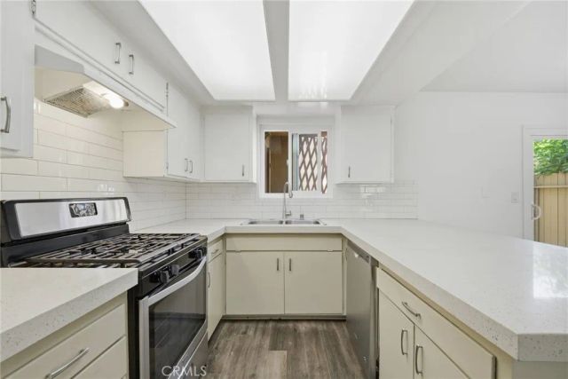 13654 Red Hill, Tustin, CA 92780