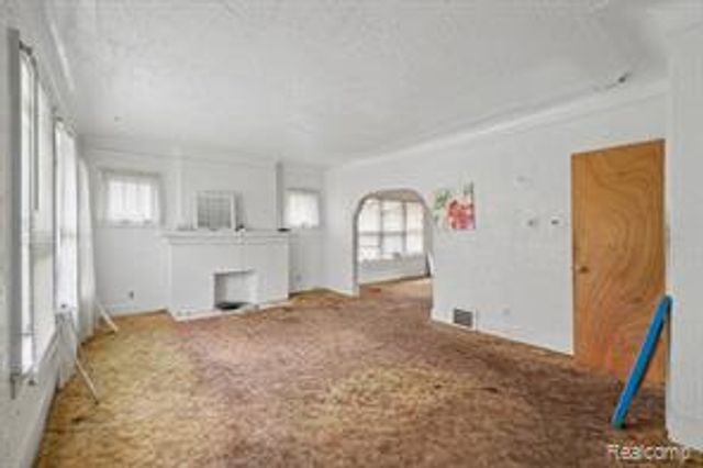 2981 Richton Street, Detroit, MI 48206