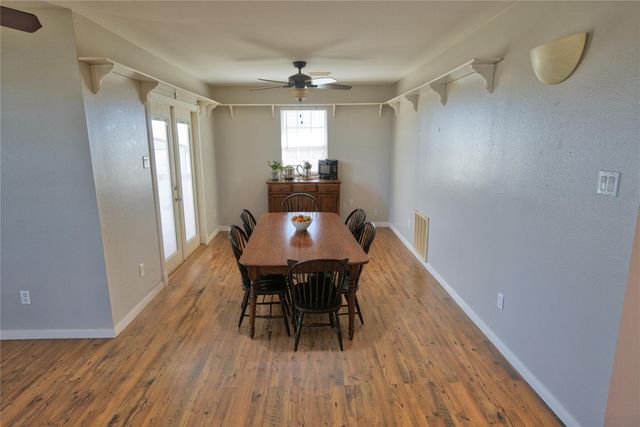 1709 County Road 441d, Brazoria, TX 77422