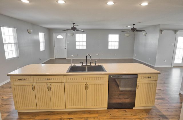 1709 County Road 441d, Brazoria, TX 77422