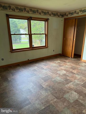 217 CARMEL RD, Millville, NJ 08332