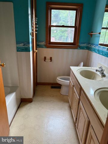 217 CARMEL RD, Millville, NJ 08332