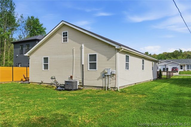 759 Linden Street, New Albany, IN 47150
