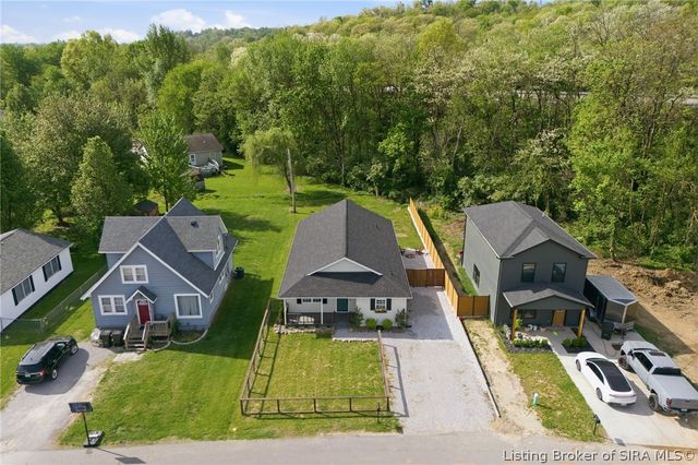 759 Linden Street, New Albany, IN 47150