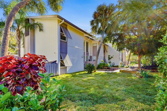 1201 E PEPPERTREE DRIVE 234, Sarasota, FL 34242