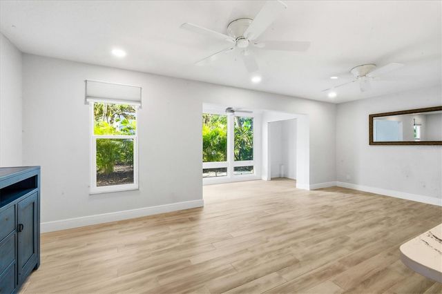 1201 E PEPPERTREE DRIVE 234, Sarasota, FL 34242