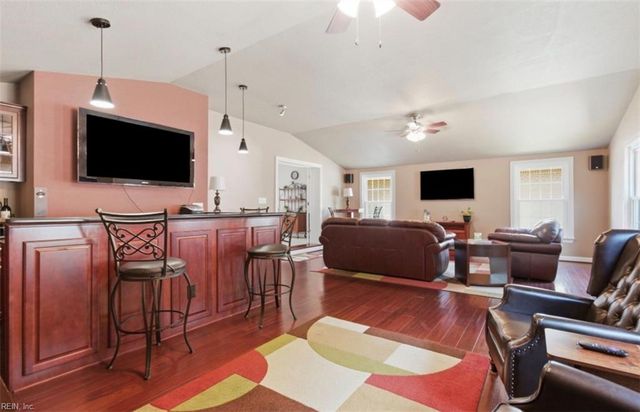 816 Poquoson XING, Chesapeake, VA 23320