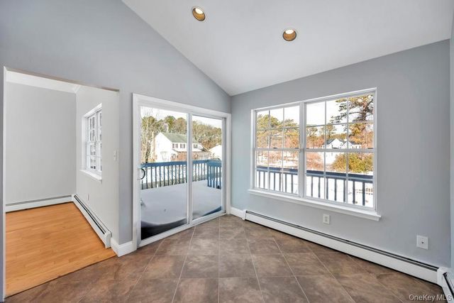 1 Vinyard Way, Coram, NY 11727