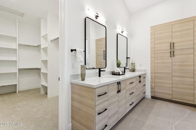 6313 N 10TH Drive, Phoenix, AZ 85013