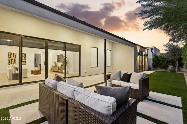 6313 N 10TH Drive, Phoenix, AZ 85013