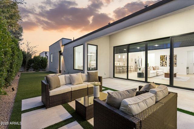 6313 N 10TH Drive, Phoenix, AZ 85013