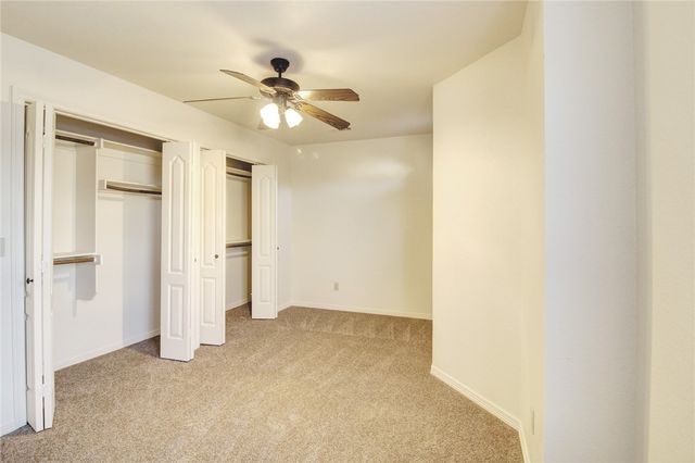 1730 N Chestnut Avenue, Fayetteville, AR 72703