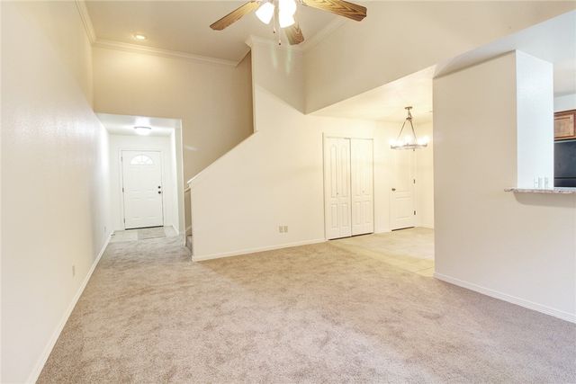 1730 N Chestnut Avenue, Fayetteville, AR 72703