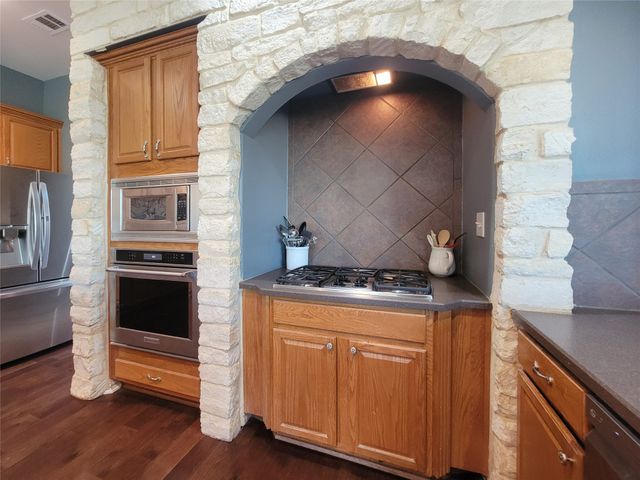 629 Unbridled Lane, Keller, TX 76248