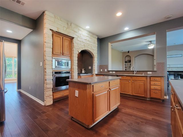 629 Unbridled Lane, Keller, TX 76248
