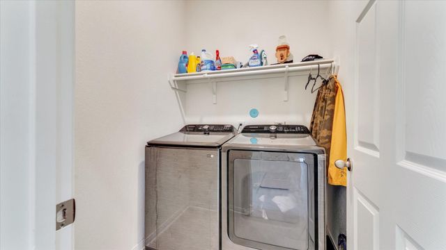 2003 Domeniko Drive, Fresno, TX 77545