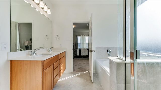 2003 Domeniko Drive, Fresno, TX 77545