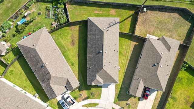 2003 Domeniko Drive, Fresno, TX 77545