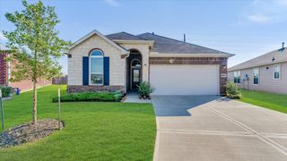 2003 Domeniko Drive, Fresno, TX 77545