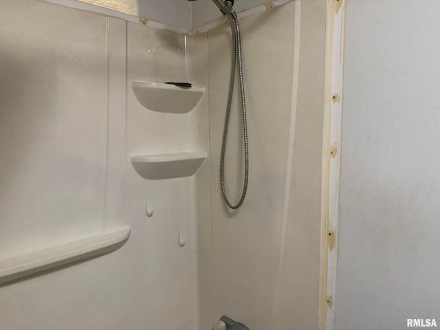 1215 FERRY Street, Metropolis, IL 62960