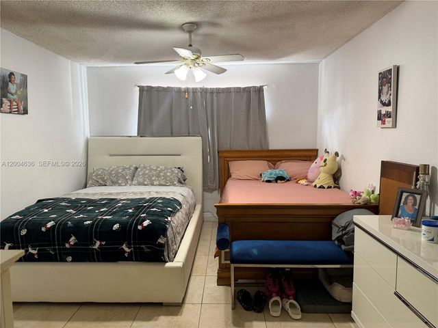 6950 W 6th Avenue 412, Hialeah, FL 33014