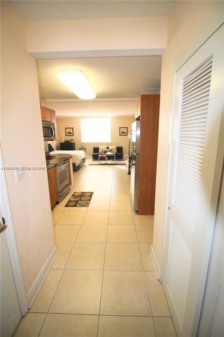 401 69th Street 1502, Miami Beach, FL 33141