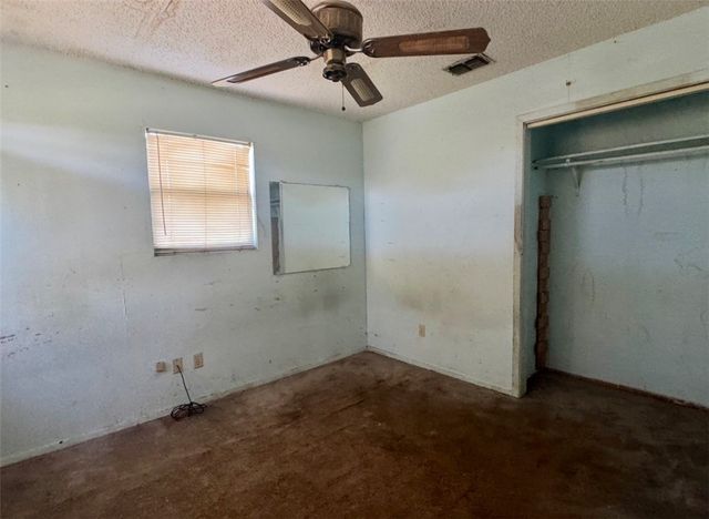 432 W Avenue D, Robstown, TX 78380