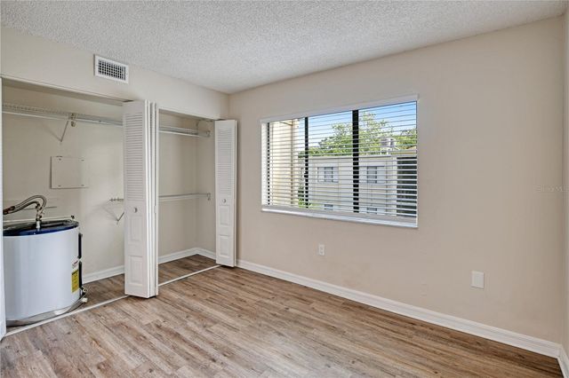 3282 S SEMORAN BOULEVARD 22, Orlando, FL 32822
