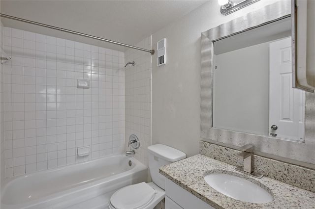 3282 S SEMORAN BOULEVARD 22, Orlando, FL 32822