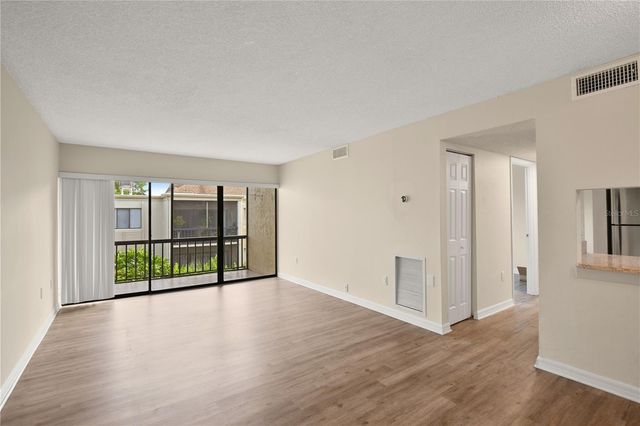 3282 S SEMORAN BOULEVARD 22, Orlando, FL 32822