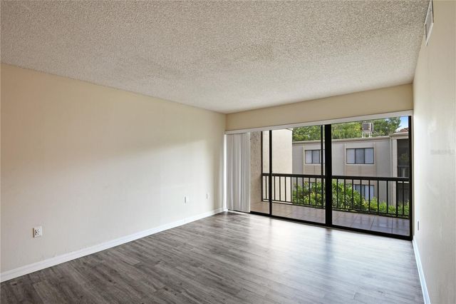 3282 S SEMORAN BOULEVARD 22, Orlando, FL 32822