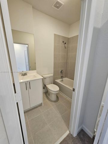 1148 SE 2nd Street, Florida City, FL 33034