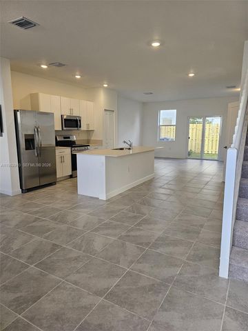 1148 SE 2nd Street, Florida City, FL 33034