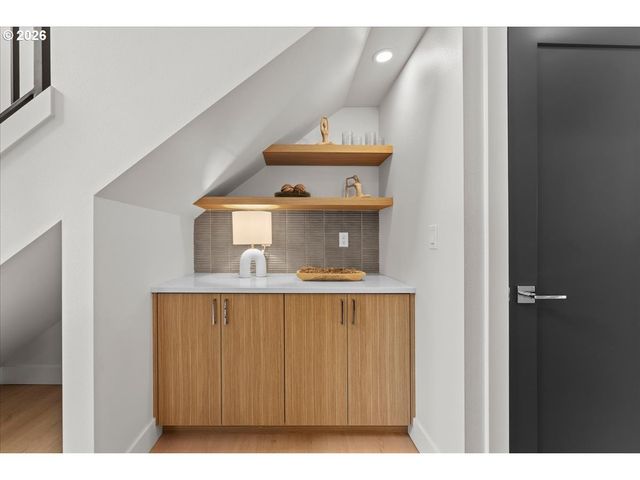 7884 Se 70th Ave, Portland, OR 97206