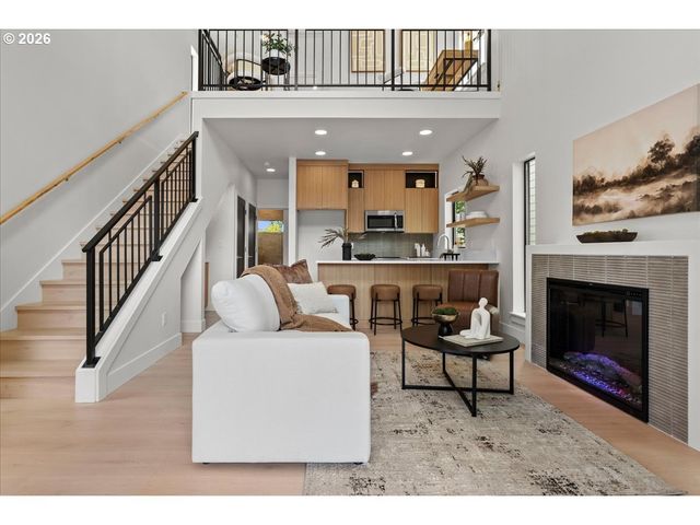 7884 Se 70th Ave, Portland, OR 97206