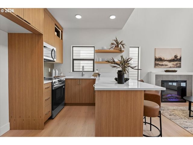 7884 Se 70th Ave, Portland, OR 97206